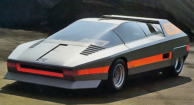 Alfa Romeo Bertone Navajo (1976 3).jpg